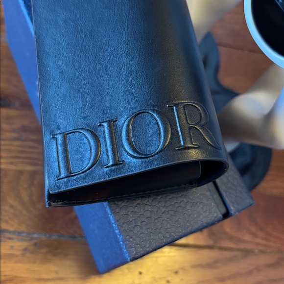Dior Decale 1F Ivory & Light Blue Cat-Eye Sunglasses – Full Set NWT main image 9